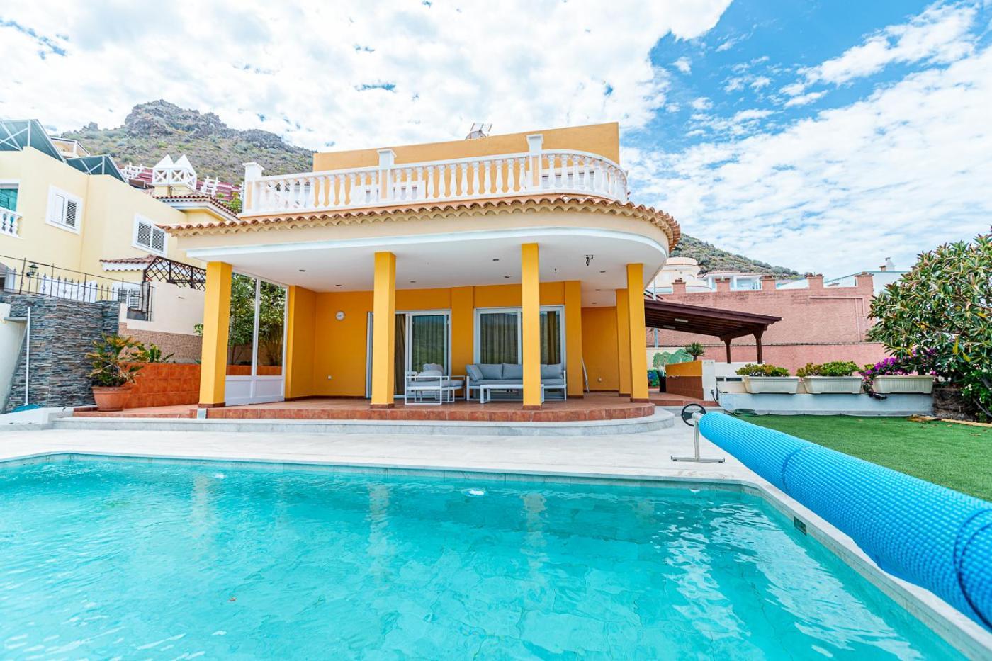 Villa With Private Pool And Magnificent Views Costa Adeje  Exterior photo